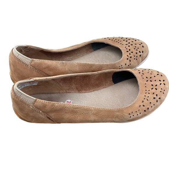 Merrell Brown Sugar Laser Cut Tan Leather Nubuck Ballet Flats Women's sz 8.5 - Picture 1 of 5